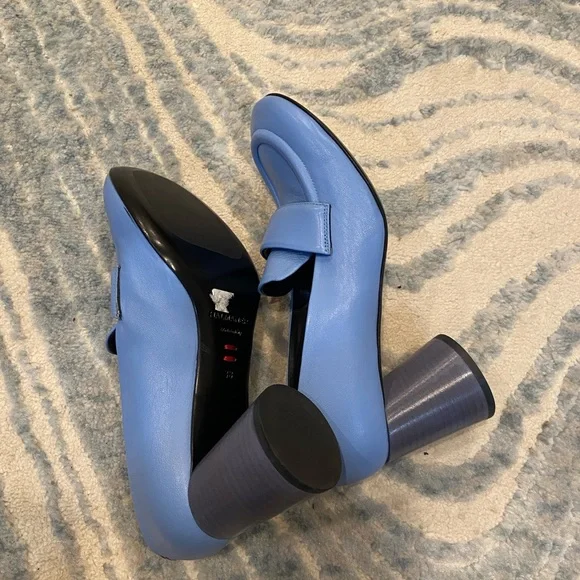 HALMANERA BLUE ONLY ROUND HEEL PUMPS WITH GREY HEELS SIze 7.5